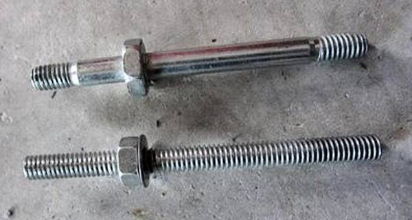 turnsignal-rearmtgstud-diy.jpg turnsignal-rearmtgstud-diy.jpg